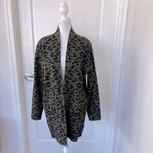 Yaira Open Women’s Cardigan Animal Print Size Large